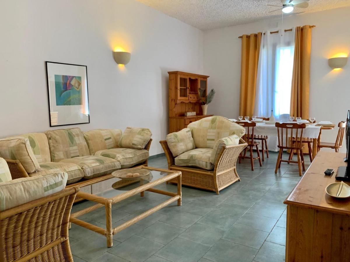 Tal-Mirakli Apartment Gharb  Bagian luar foto