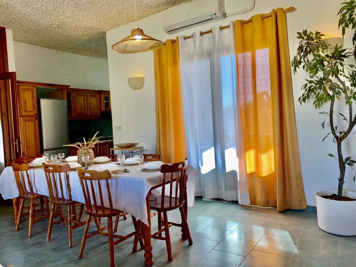 Tal-Mirakli Apartment Gharb  Bagian luar foto