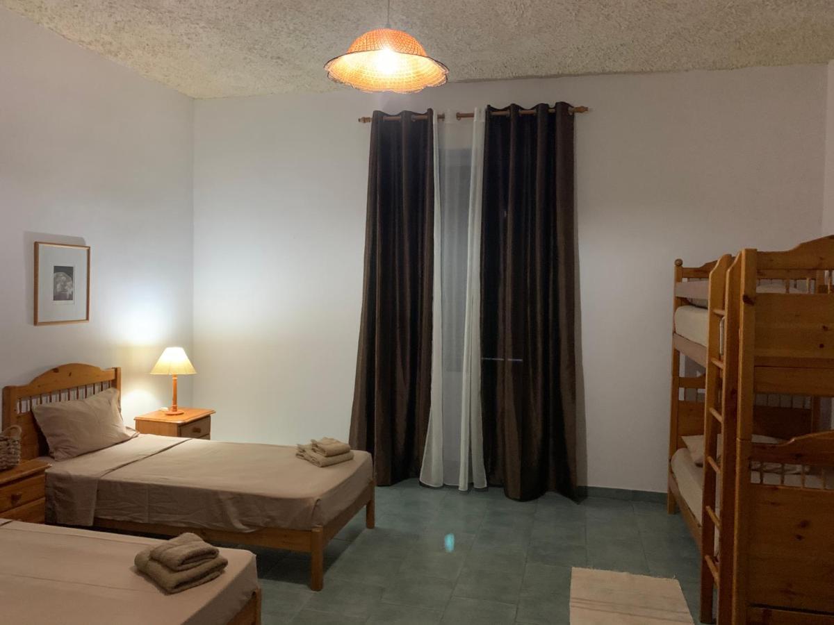 Tal-Mirakli Apartment Gharb  Bagian luar foto