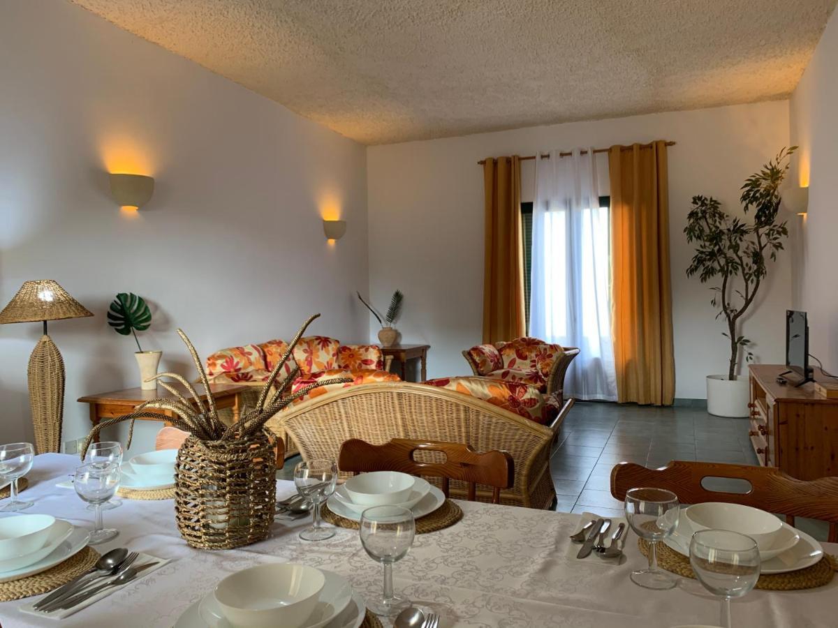 Tal-Mirakli Apartment Gharb  Bagian luar foto