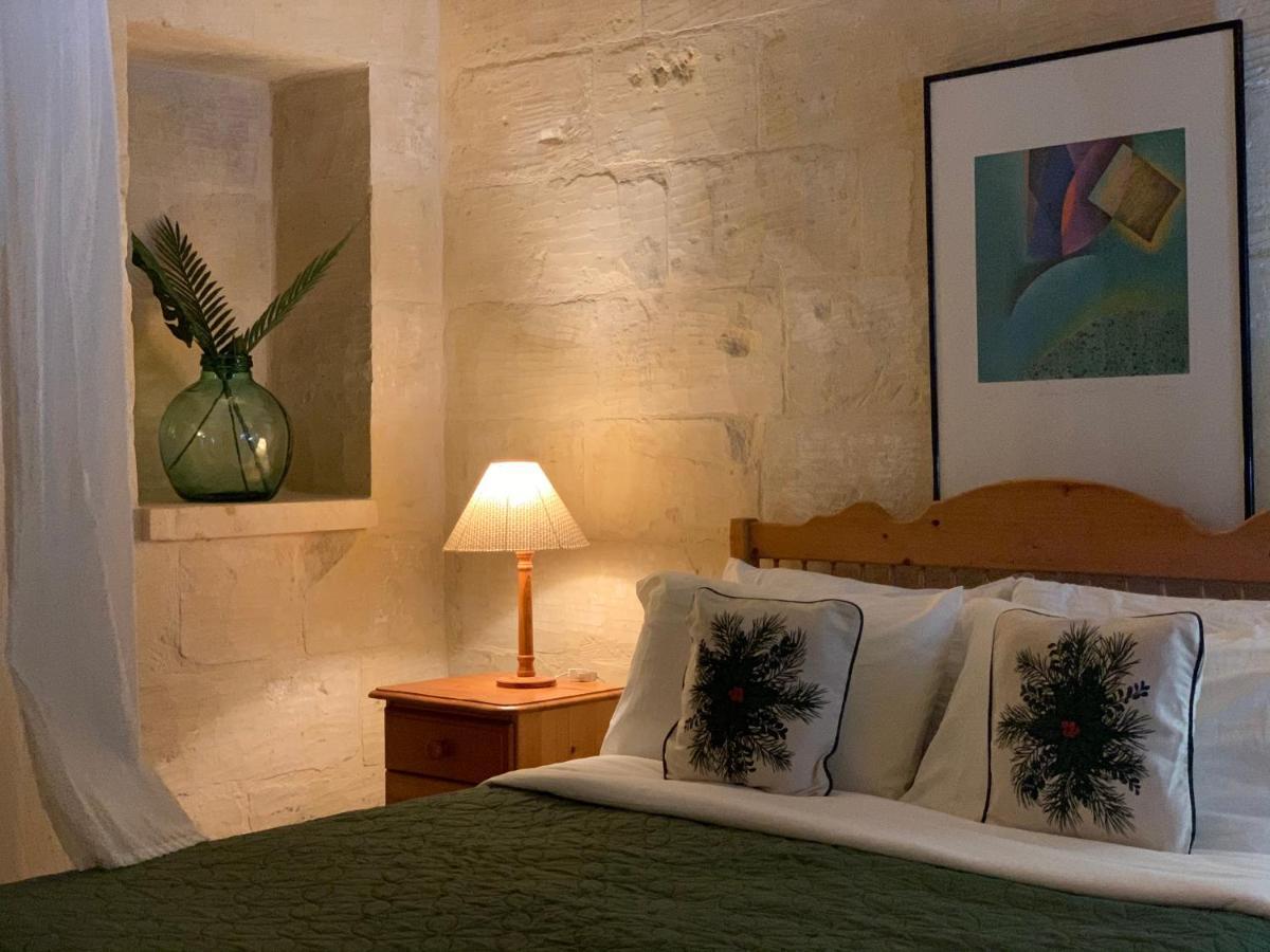Tal-Mirakli Apartment Gharb  Bagian luar foto