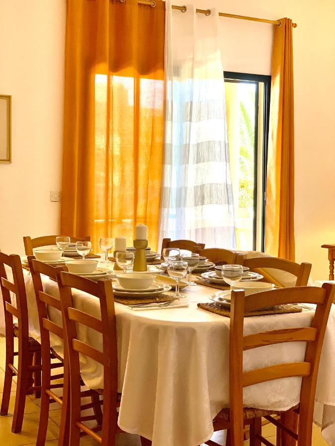 Tal-Mirakli Apartment Gharb  Bagian luar foto