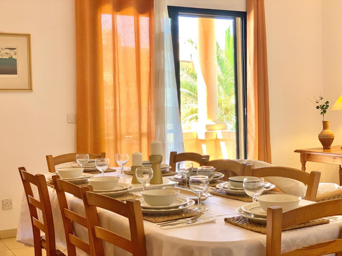 Tal-Mirakli Apartment Gharb  Bagian luar foto