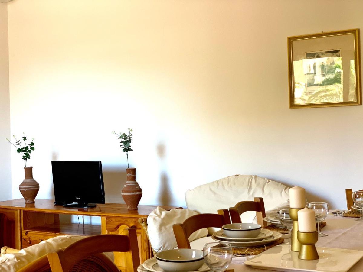 Tal-Mirakli Apartment Gharb  Bagian luar foto